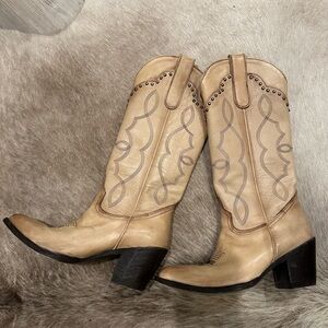 Idyllwind Studded Cowboy Boots